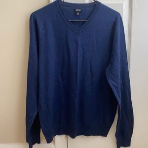 Men’s Apt 9 navy sweater